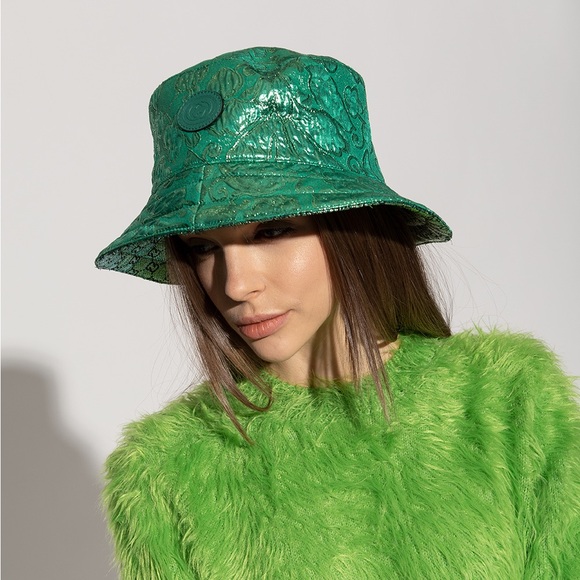 Gucci Accessories - Gucci Green GG monogram reversible Floral Bucket Hat Size M